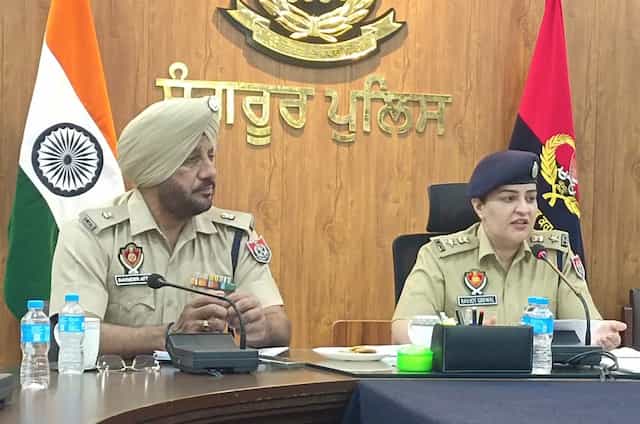 ਬਿਨਾਂ ਨੰਬਰ ਪਲੇਟ, ਫਰਜ਼ੀ ਵੀਆਈਪੀ ਸਟਿੱਕਰਾਂ ਤੇ ਓਵਰਲੋਡ ਵਾਹਨਾਂ ਖ਼ਿਲਾਫ਼ ਮੁਹਿੰਮ