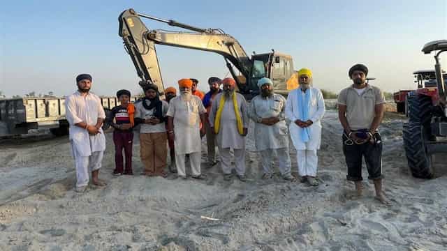 ਹੜ੍ਹ ਸੁਰੱਖਿਆ ’ਚ ਜੁਟੀ ਸੰਪਰਦਾਇ ਕਾਰ ਸੇਵਾ ਸਰਹਾਲੀ ਸਾਹਿਬ
